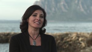 ‘Tutto a causa di una testimonianza’: Giovanna Raccosta Nezhati condivide la sua fede, nel servizio speciale su ‘Conosci i mormoni’