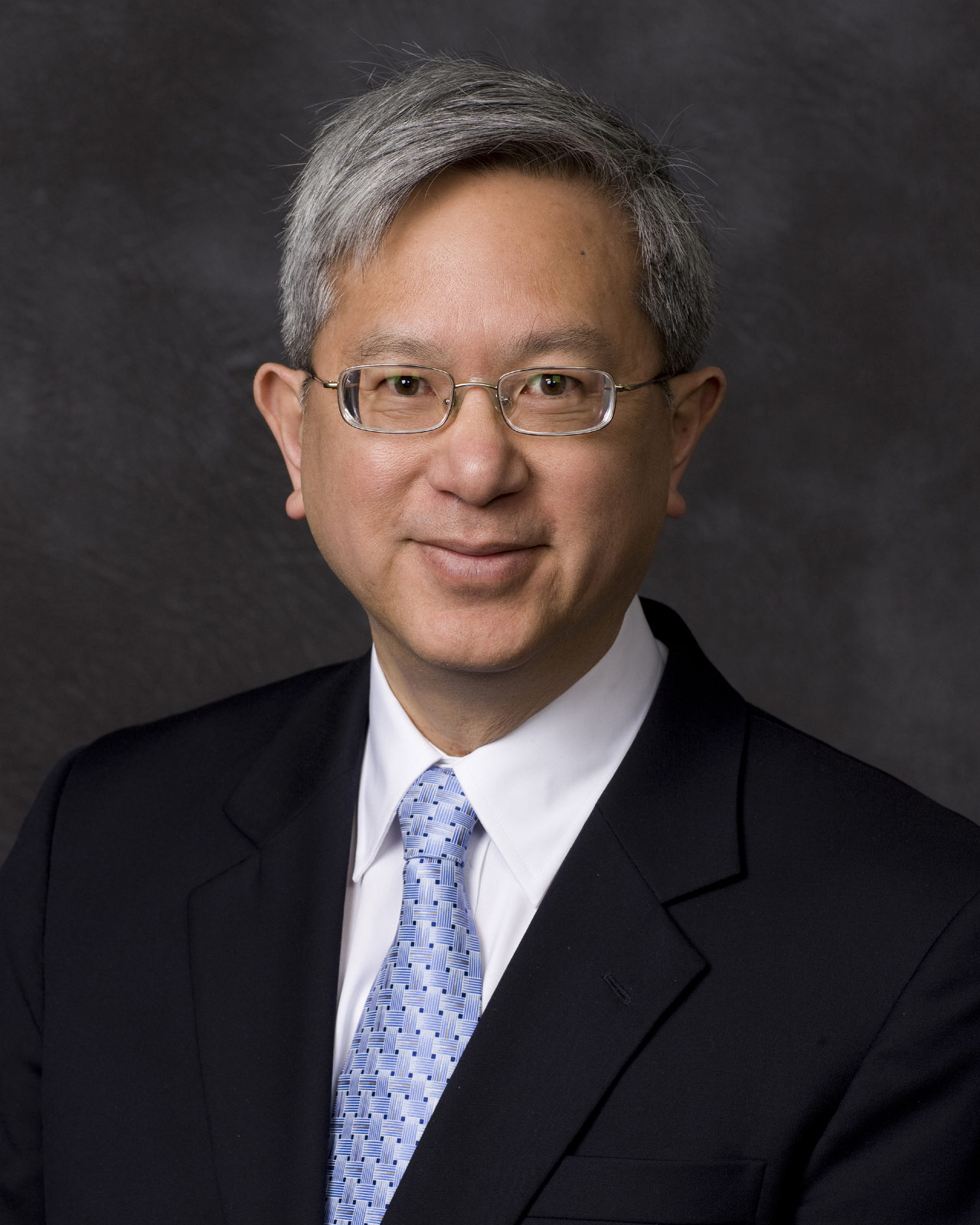 Anziano Gerrit W. Gong Anziano Gerrit W. Gong