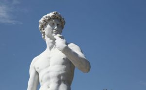 La storia di Davide e Golia: ascesa e caduta di un re