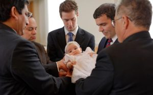 A che serve la benedizione dei neonati?