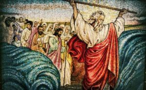mosè apre le acque del mar rosso