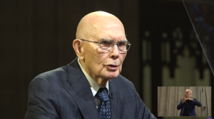 Presidente Oaks: la fede diversa non crea nemici
